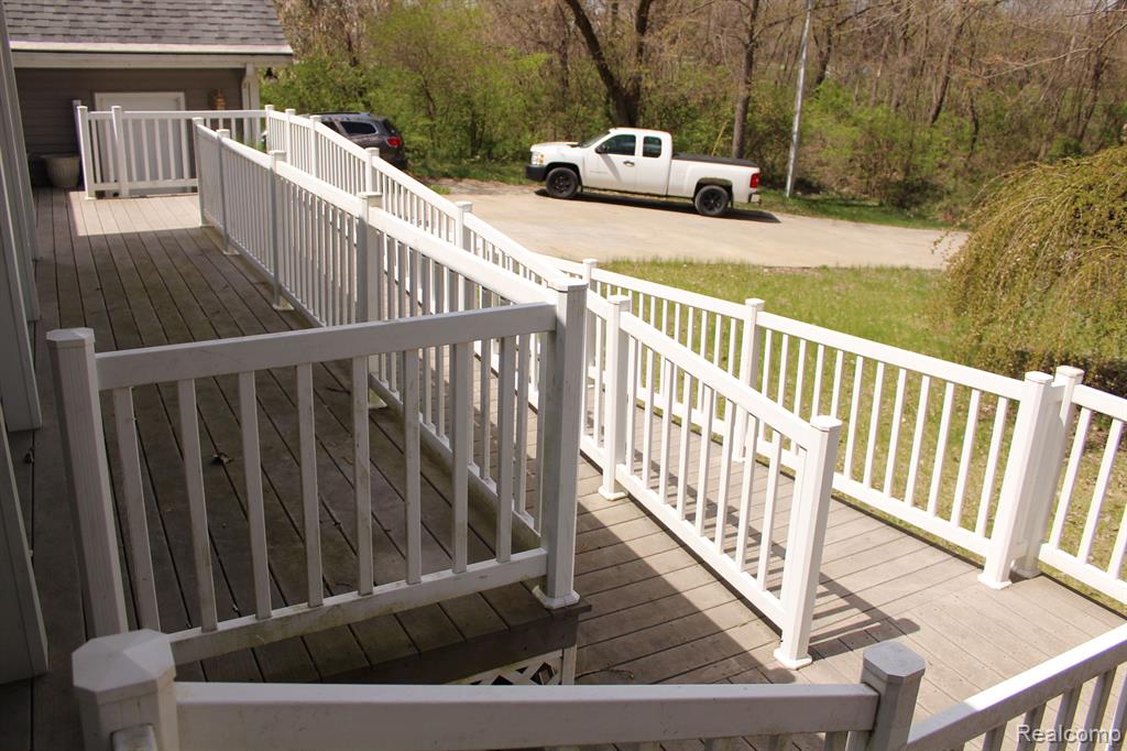 9307 MCAFEE Road, Montrose, MI 48457 — Photo 5