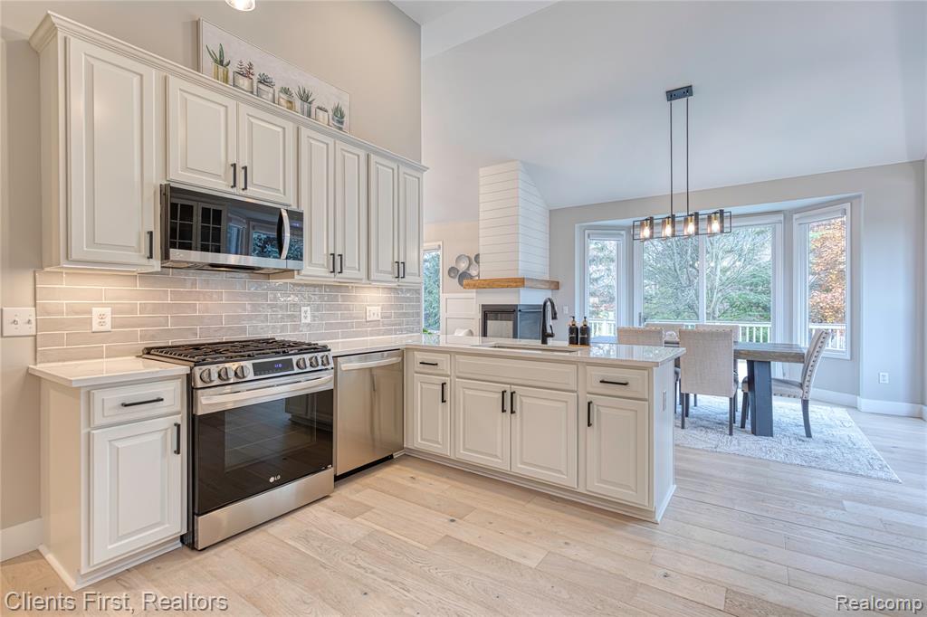 63605 Williamsburg, Washington, MI 48095 — Photo 14