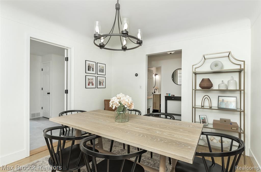 430 N Altadena Avenue, Royal Oak, MI 48067 — Photo 11