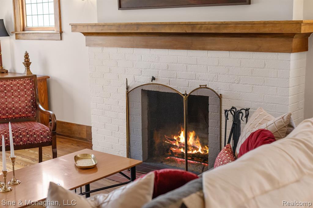 797 WASHINGTON Road, Grosse Pointe, MI 48230 — Photo 6