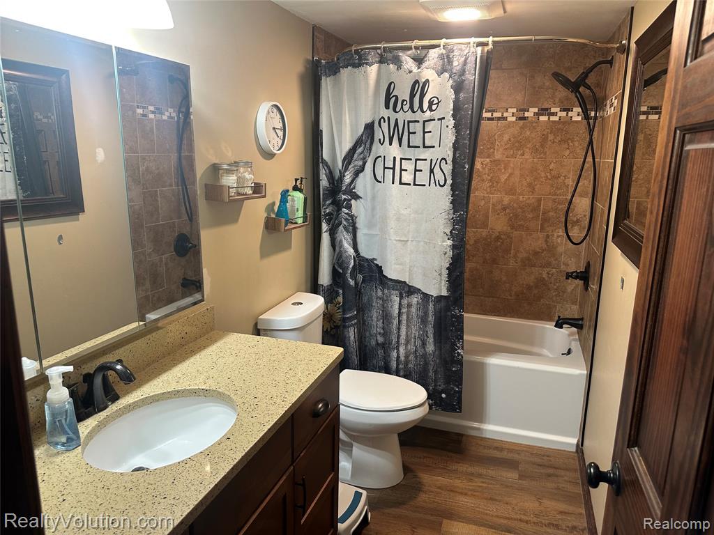 136 Burnside Road, North Branch, MI 48461 — Photo 7