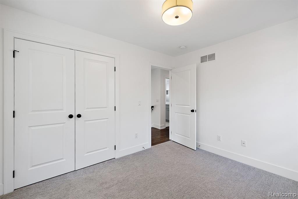 811 Smith Avenue, Birmingham, MI 48009 — Photo 38