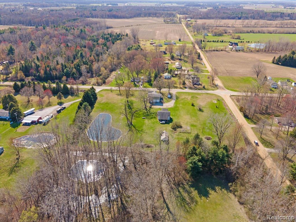8023 Bray Road, Vassar, MI 48768 — Photo 41
