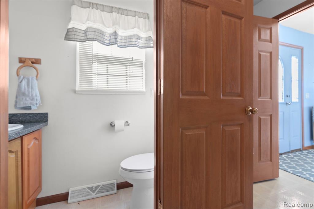 4957 Venice Circle, Northville, MI 48167 — Photo 24