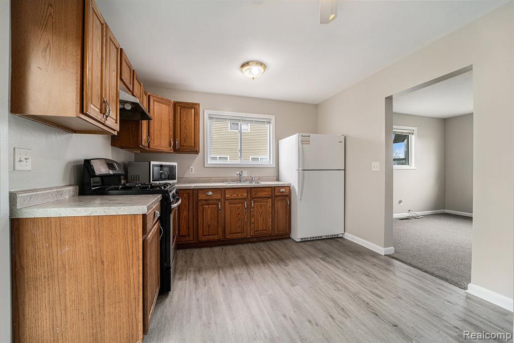 541 WOODLAWN Avenue, Ypsilanti, MI 48198 — Photo 6
