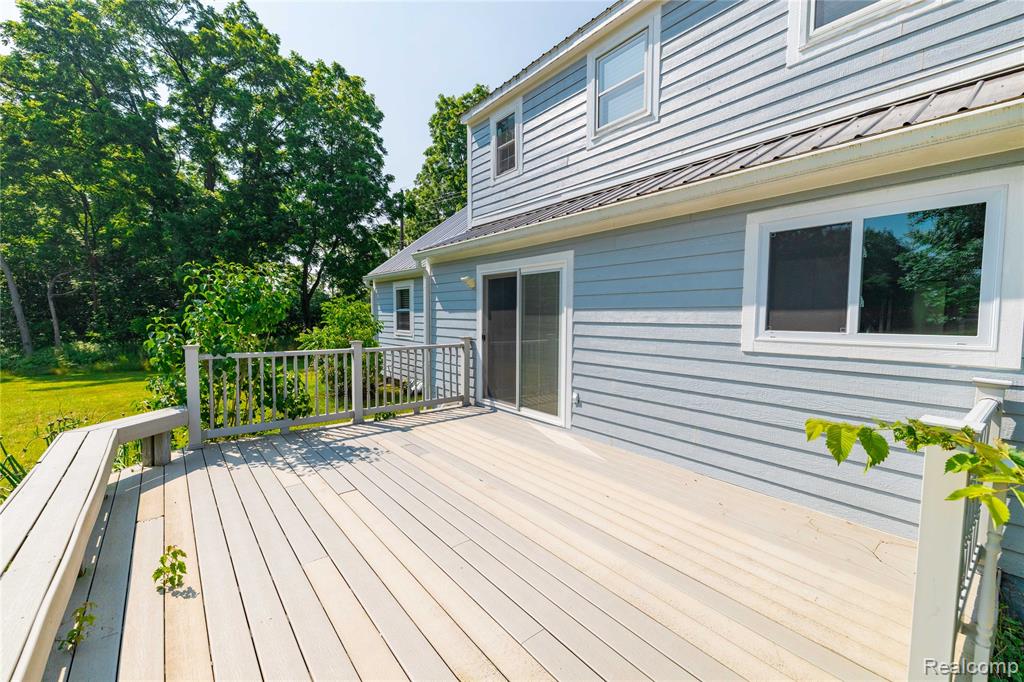 6400 E Highland Road, Howell, MI 48843 — Photo 30
