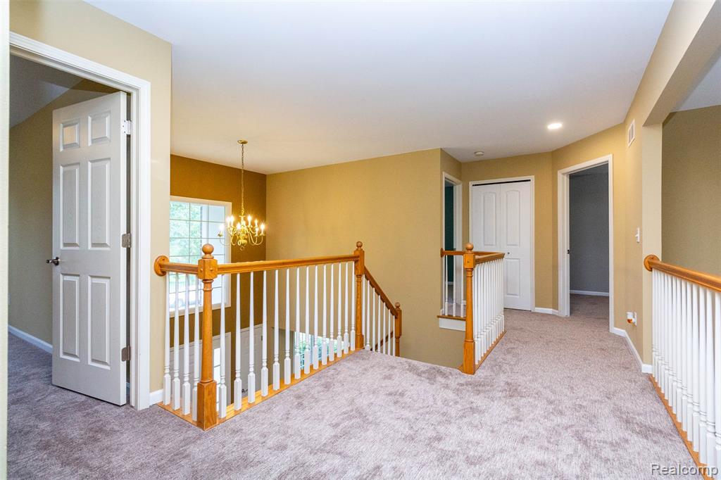 878 Dakota, Rochester Hills, MI 48307 — Photo 28