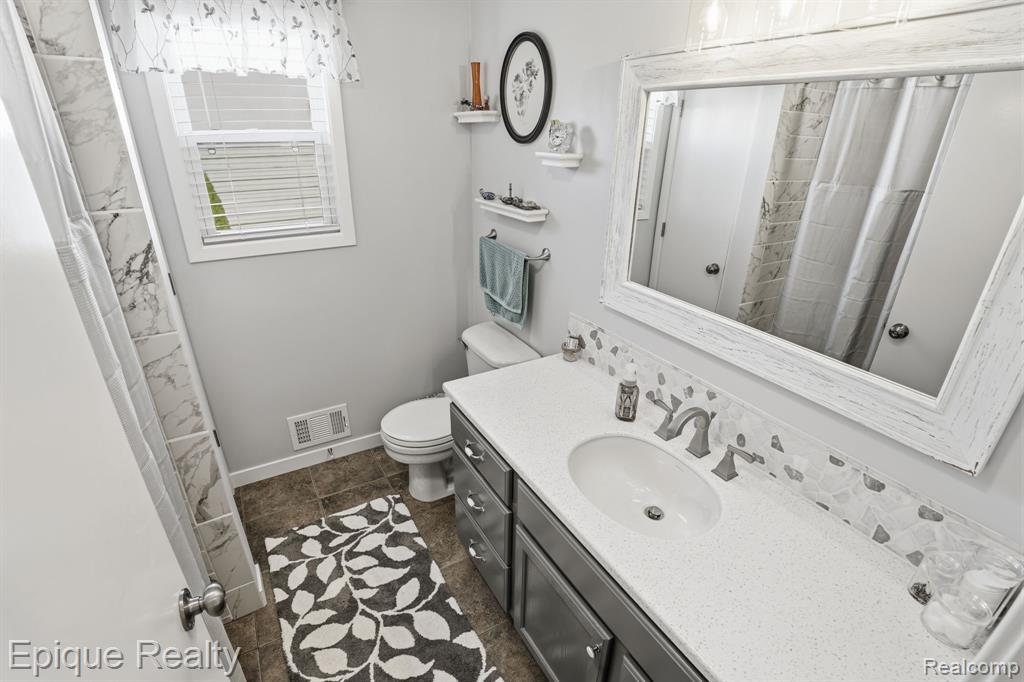 9269 Northwind Drive, Zeeland, MI 49464 — Photo 14