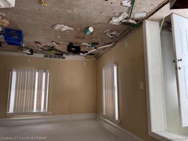 16166 W Parkway Street, Detroit, MI 48219 — Photo 9