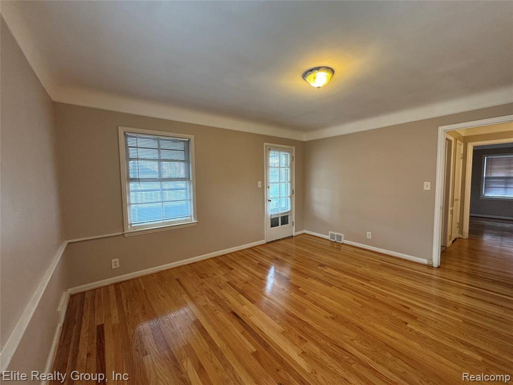 19677 Roslyn Road, Detroit, MI 48221 — Photo 14