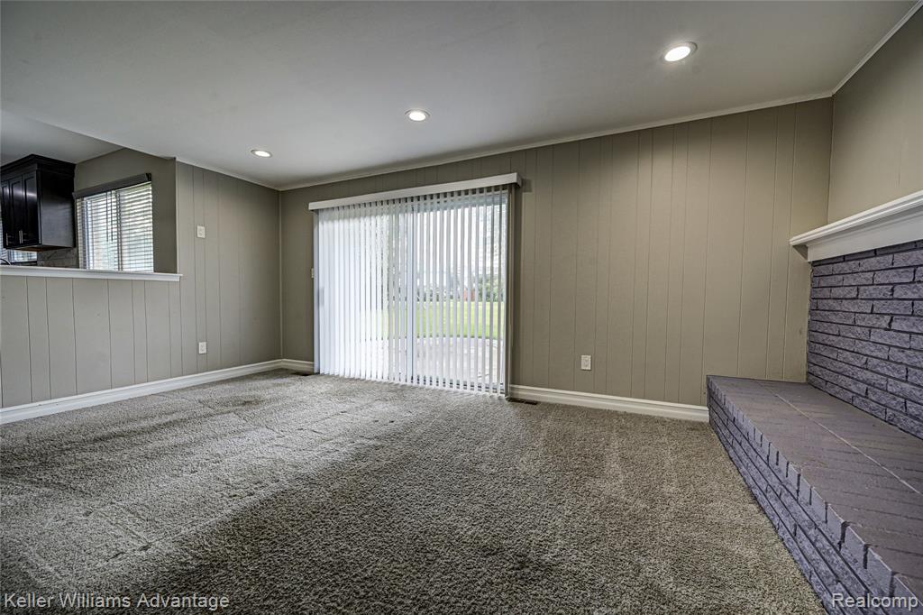 18467 Middlesex Avenue, Lathrup Village, MI 48076 — Photo 26