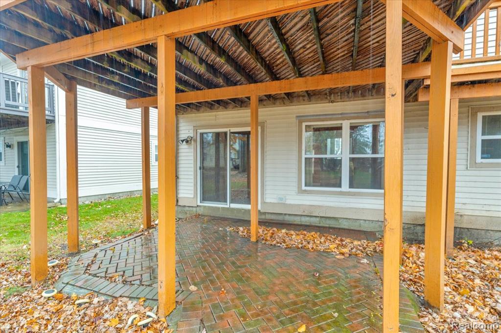 845 Canter Lane, Auburn Hills, MI 48326 — Photo 34