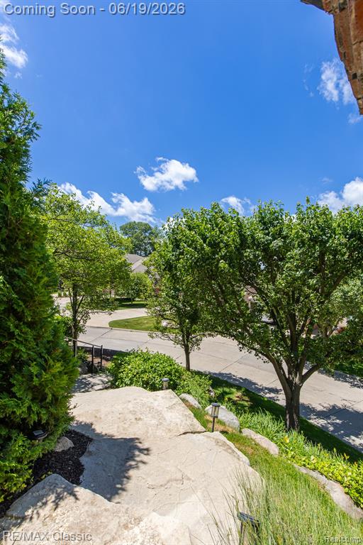 980 Sunset Drive, Waterford, MI 48328 — Photo 9