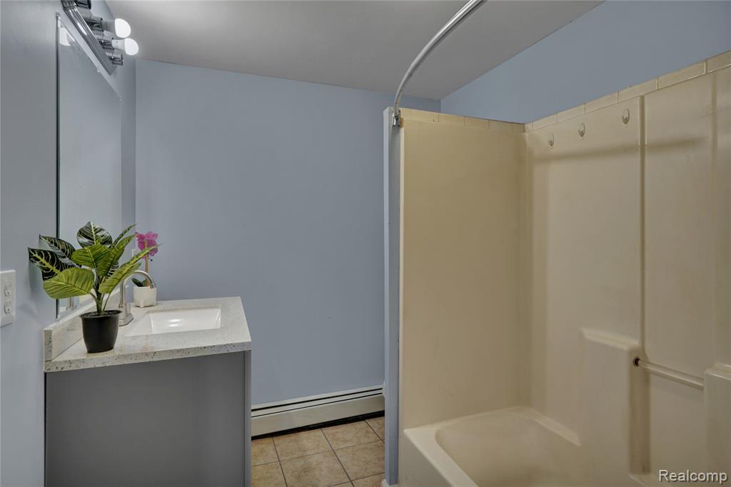 914 Chartier Street, Marine, MI — Photo 21