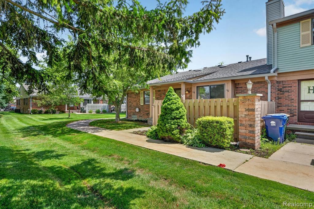 43628 W Arbor Way Drive, 103, Canton, MI 48188 — Photo 4