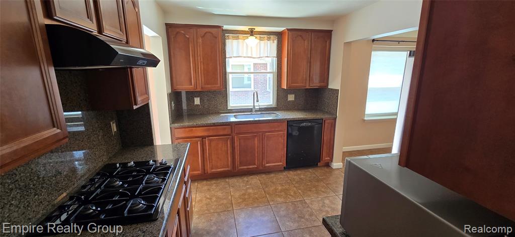 6130 Oakman Boulevard, Dearborn, MI 48126 — Photo 8