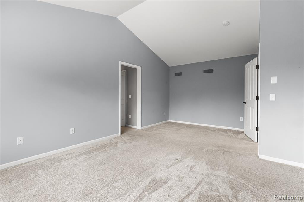 489 N Washington Street, Lake Orion, MI 48362 — Photo 19