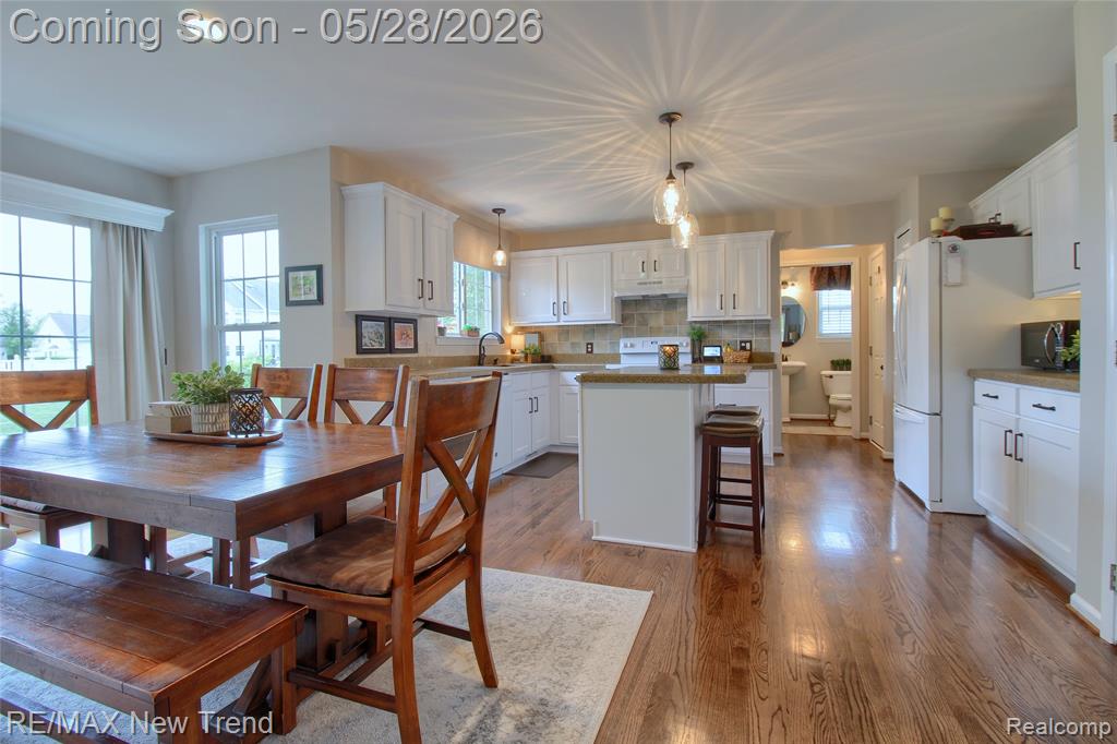 1029 Shetland Drive, South Lyon, MI 48178 — Photo 12