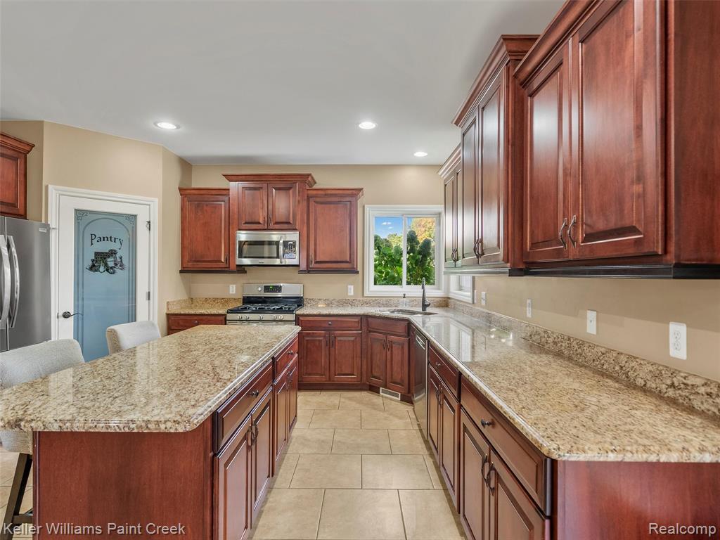 55614 Estates Lane, Macomb, MI 48042 — Photo 7