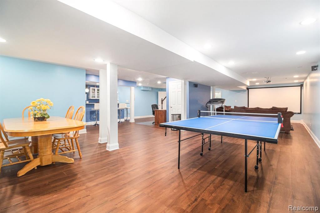 829 Grandview Drive, Commerce Twp, MI 48390 — Photo 24