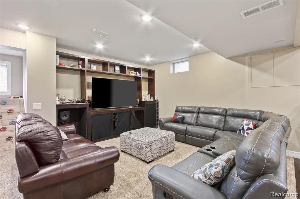 7759 W Branch Court, Ypsilanti, MI 48197 — Photo 45