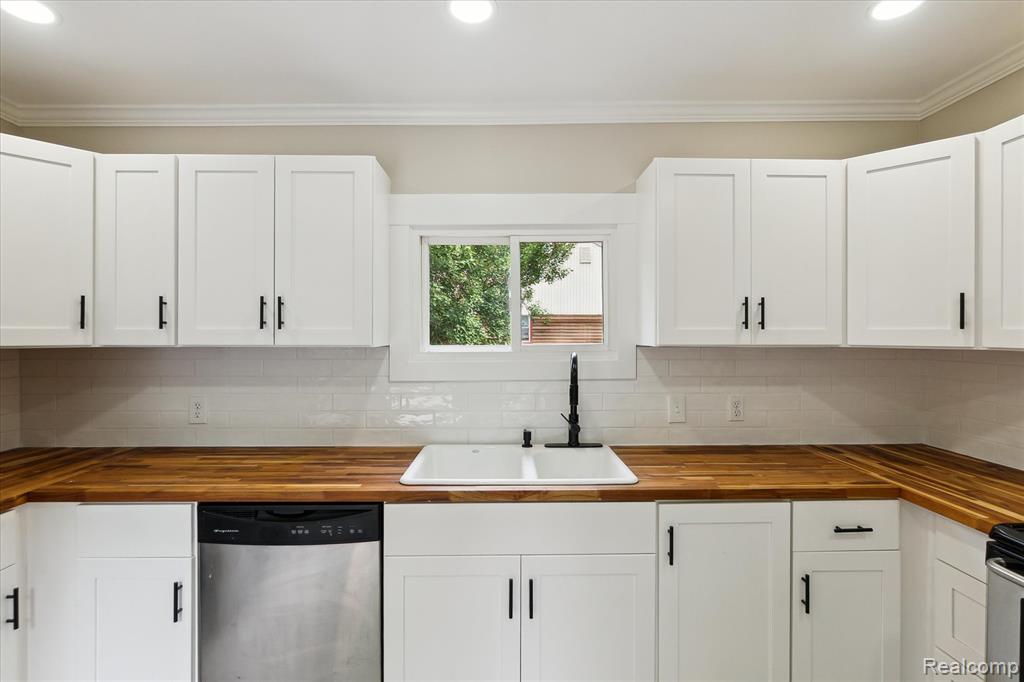 802 Alger Street, Howell, MI 48843 — Photo 15