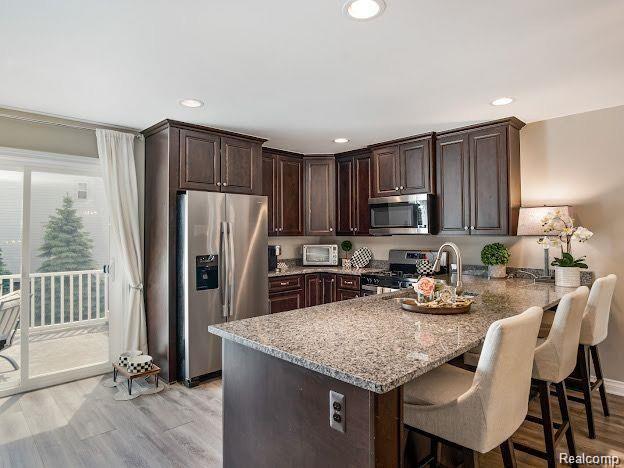 53510 CHAMPLAIN Street, Macomb, MI 48042 — Photo 4