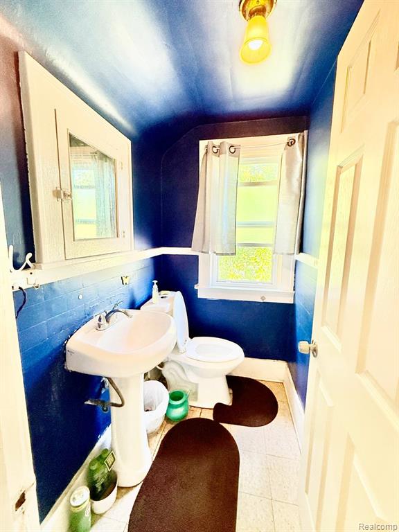 9129 Fischer Street, Detroit, MI 48213 — Photo 16