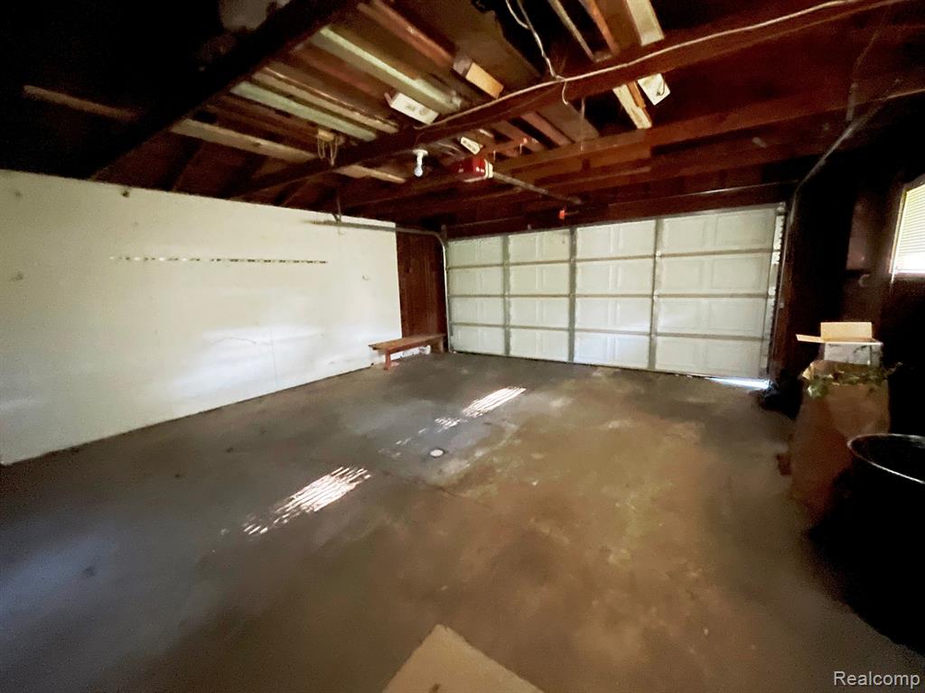6660 W DARTMOOR Road, West Bloomfield, MI — Photo 5