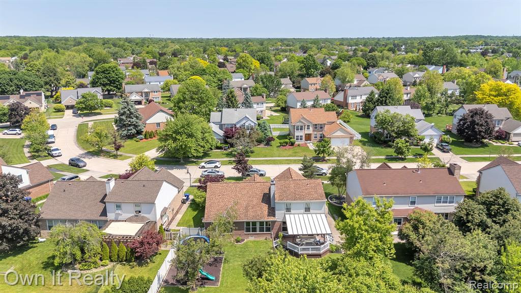 45693 Radnor Road, Canton, MI 48187 — Photo 55