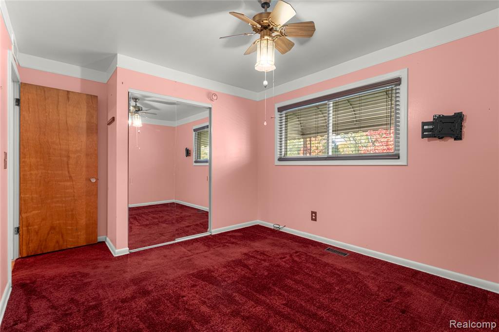 4915 Raymond Avenue, Dearborn Heights, MI 48125 — Photo 15