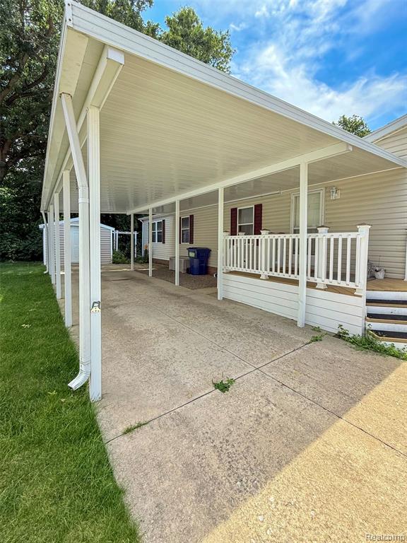 416 Raisin River Drive, Adrian, MI 49221 — Photo 31
