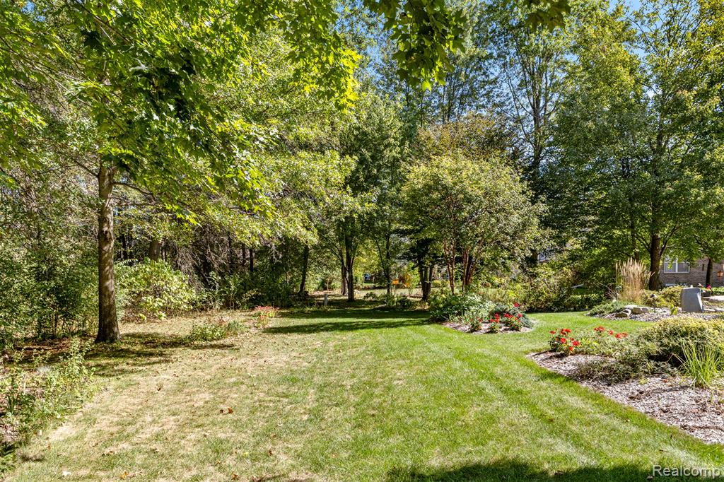 27142 Newberry Boulevard, Brownstown, MI 48134 — Photo 43