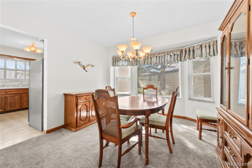 40538 Woodside Drive, Clinton Twp, MI 48038 — Photo 18