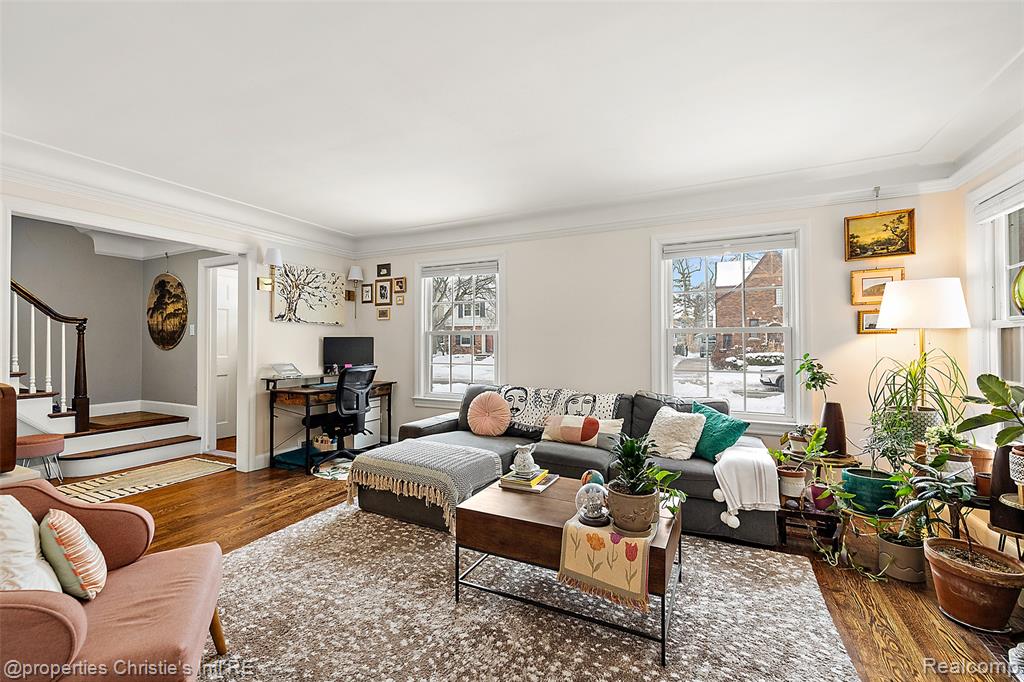 446 McKinley Avenue, Grosse Pointe Farms, MI 48236 — Photo 9