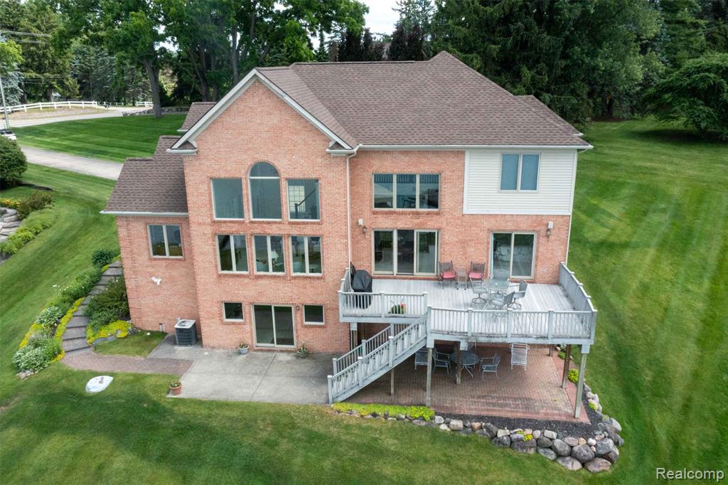 2051 Scott Lake RD Road, Waterford, MI 48328 — Photo 50