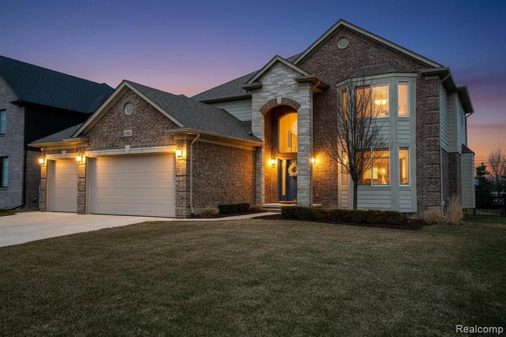 17121 Chianti Court, Macomb, MI 48042 — Photo 2