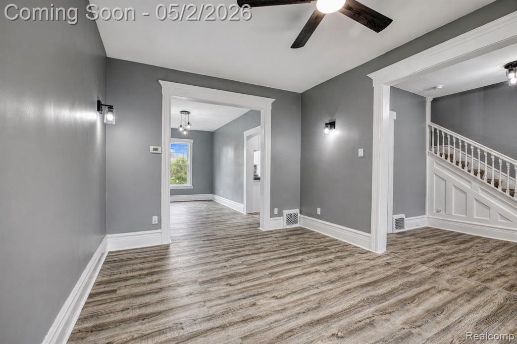 430 Holbrook Street, Detroit, MI 48202 — Photo 11