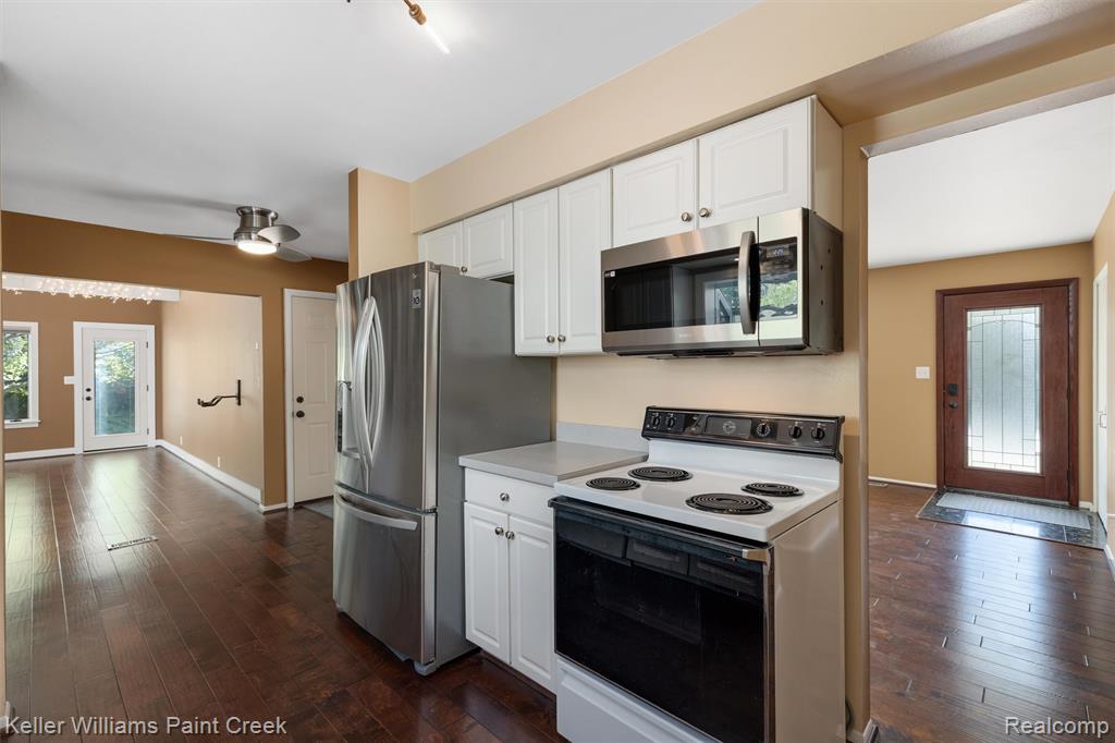 800 Lockwood Road, Royal Oak, MI 48067 — Photo 8