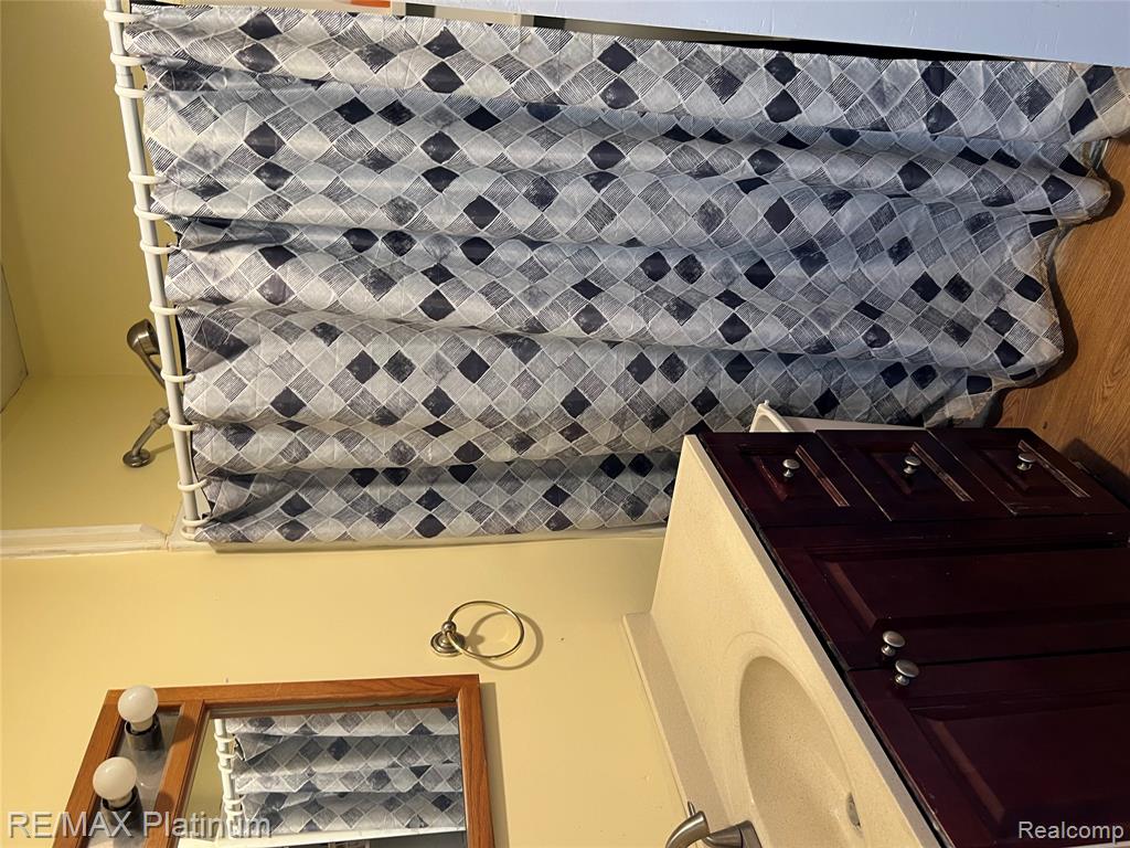 5126 Morrish Road, Swartz Creek, MI 48473 — Photo 8