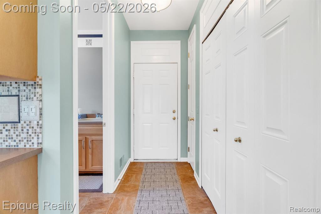 819 Pine Ridge Avenue, Oxford, MI 48371 — Photo 29