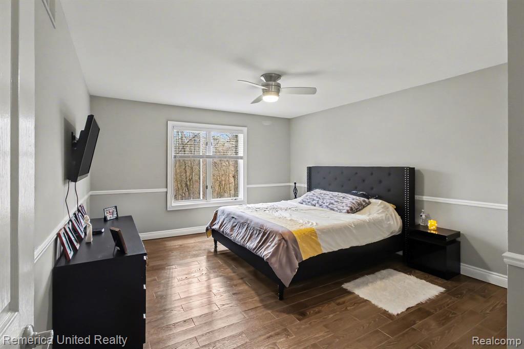 7719 PARTRIDGE HILL Drive, Brighton, MI 48116 — Photo 6