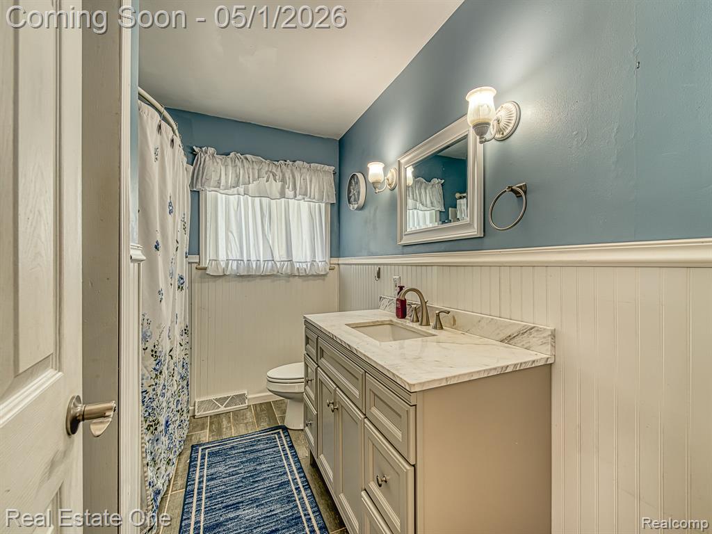 18338 Olmstead, Riverview, MI 48193 — Photo 16