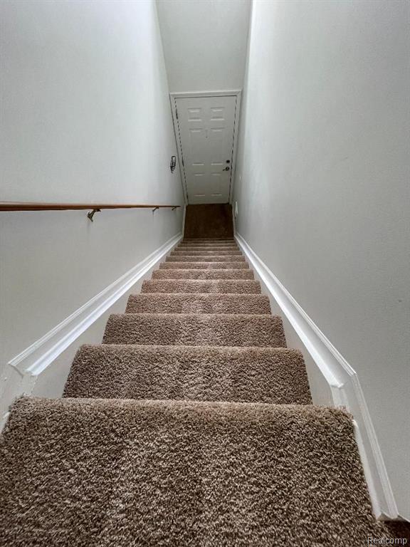 42597 LILLEY POINTE Drive, Canton, MI 48187 — Photo 3