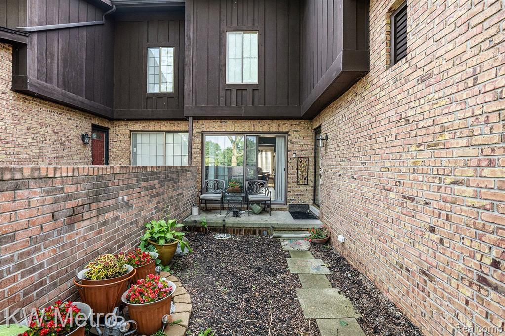 26510 INKSTER Road, Southfield, MI 48033 — Photo 15