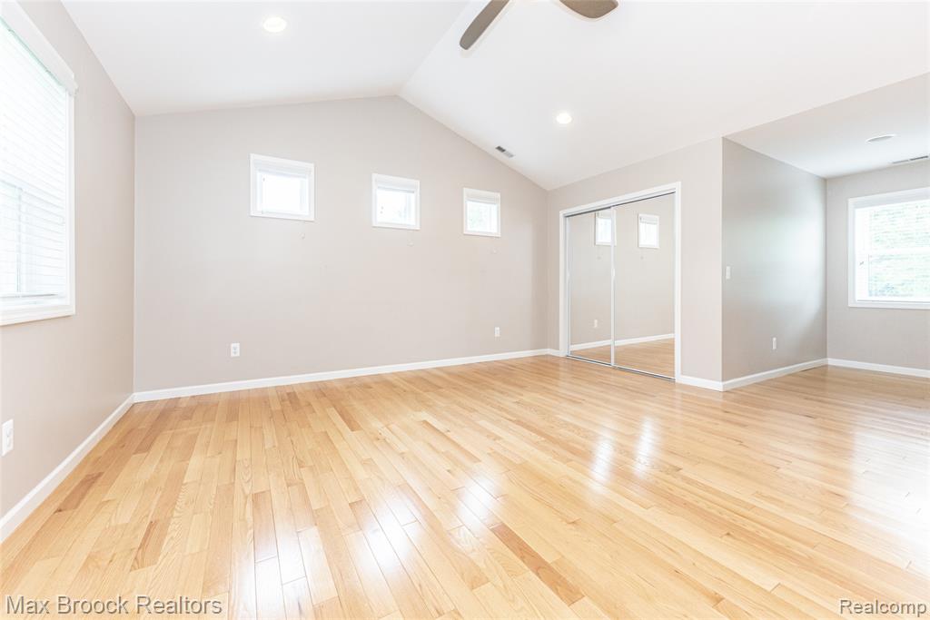 17426 Locherbie Avenue, Beverly Hills, MI 48025 — Photo 6