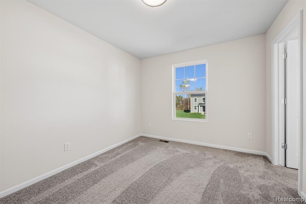 4246 Cedar Lane, Grand Blanc, MI 48439 — Photo 26