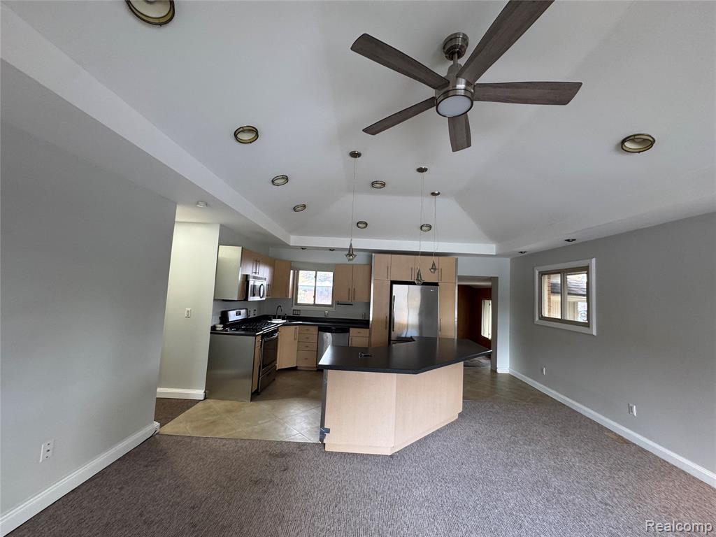 6004 Cronin Drive, Dearborn Heights, MI 48127 — Photo 4