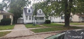 18580 Kingsville Street, Harper Woods, MI 48225
