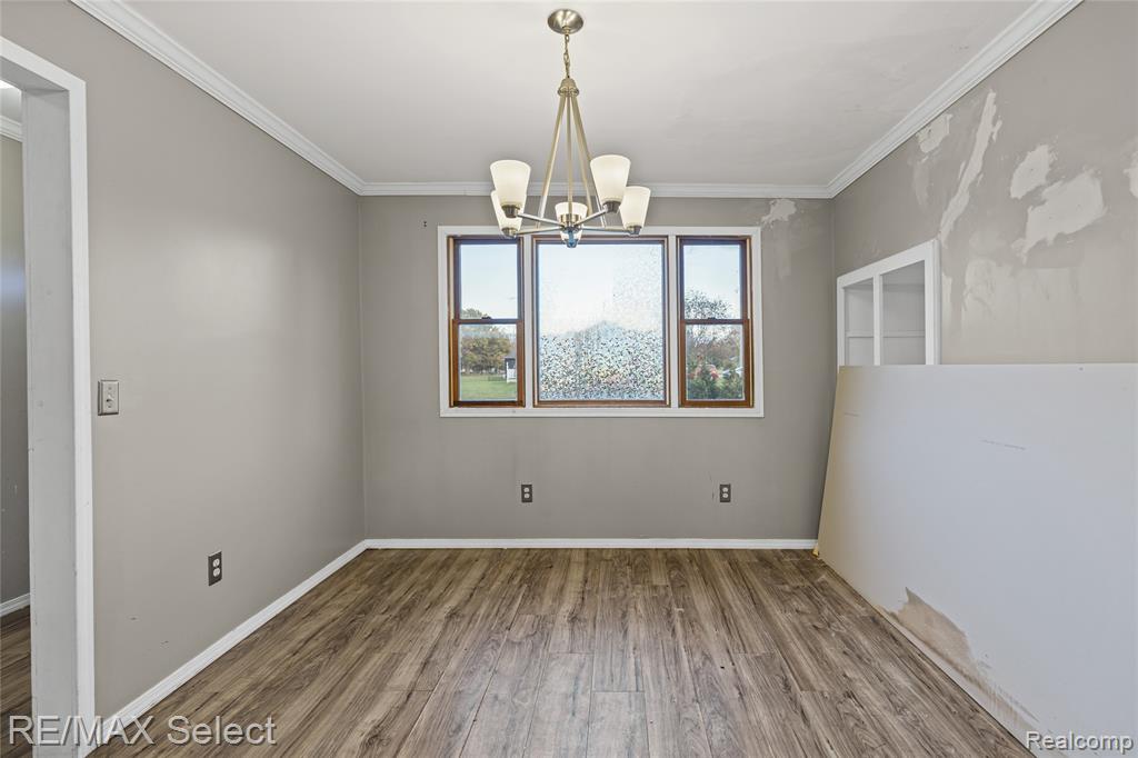 631 Center Street, Chesaning, MI 48616 — Photo 9